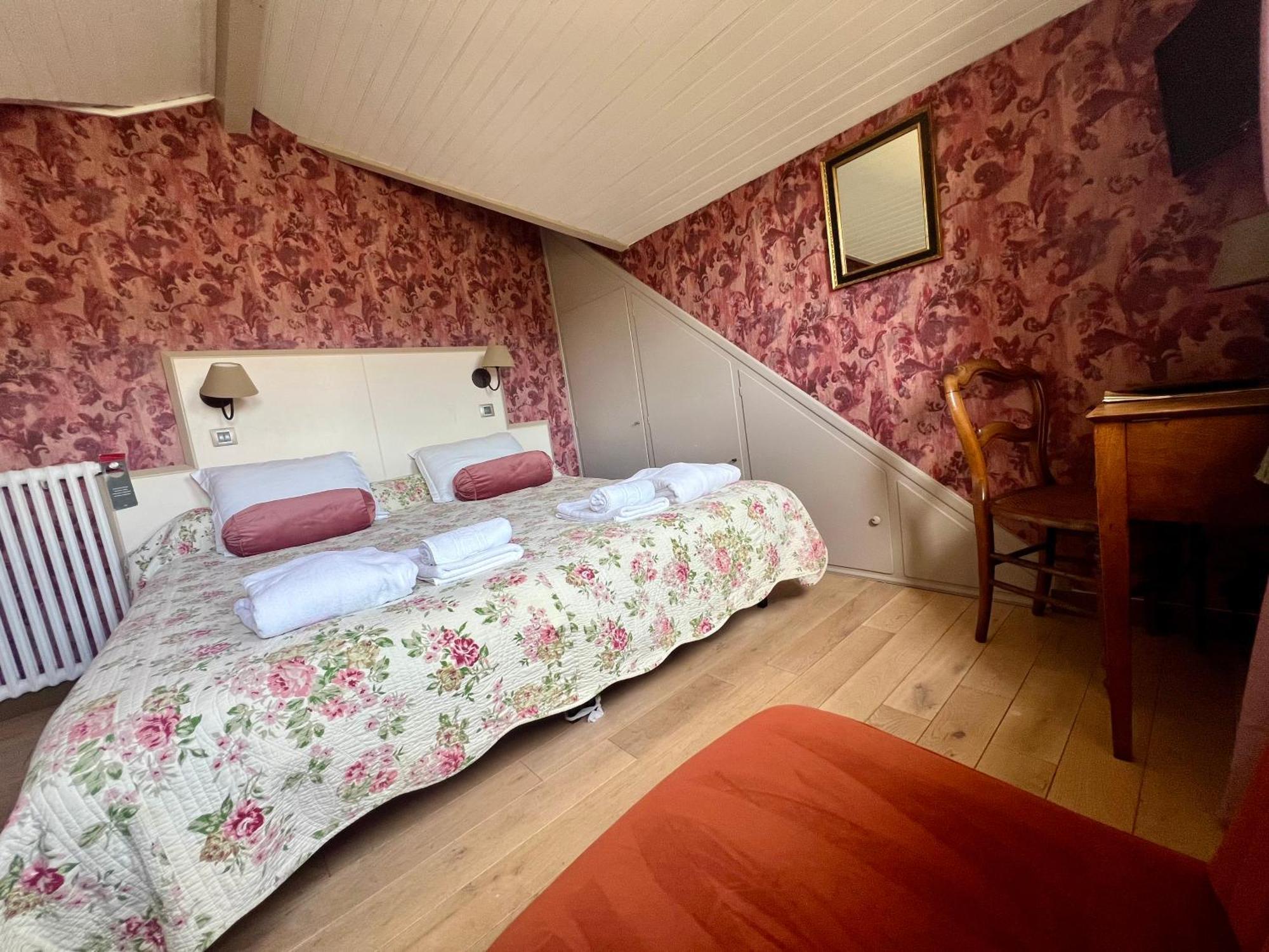 Hotel Le Ponteil Антіб Екстер'єр фото